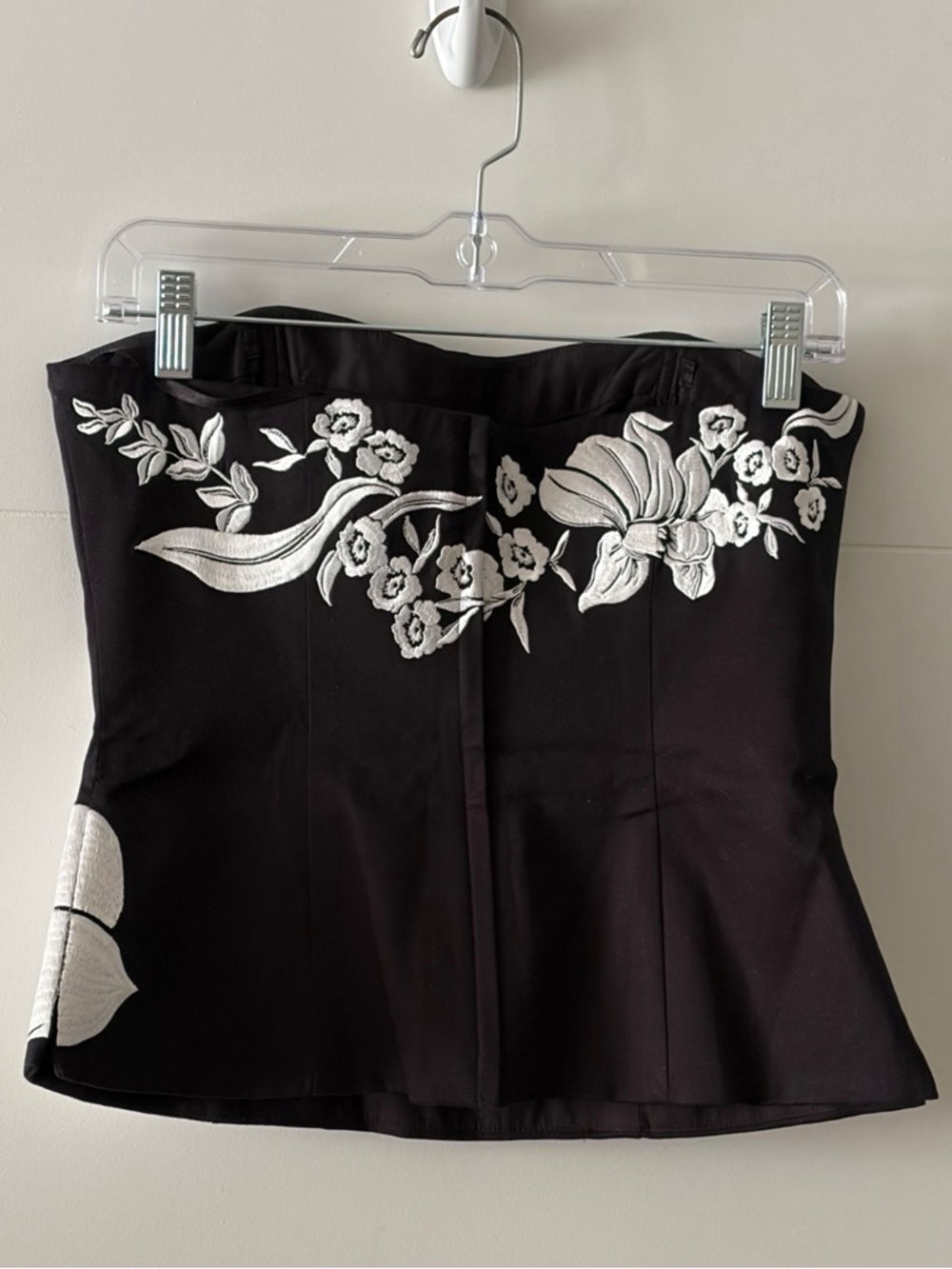 WHBM Embroidered Floral Sleeveless Bustier Top - Picture 5 of 9